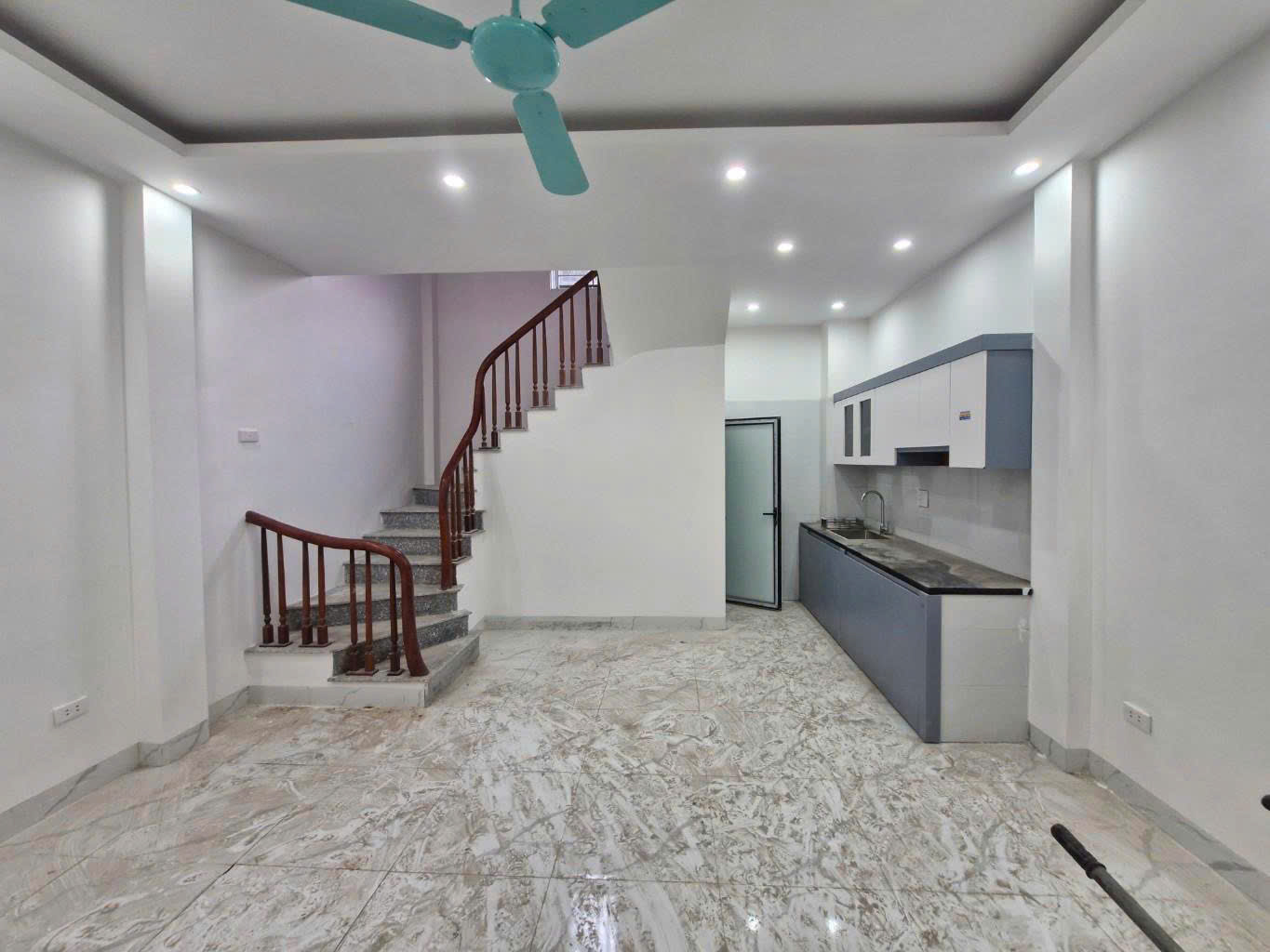 Nhà đẹp sổ đỏ sẵn An Thắng Hà Đông